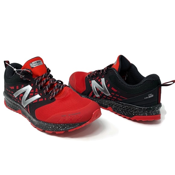 {keywor d} new balance nitrel v2